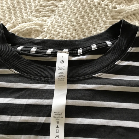 Lululemon - Picture 3 of 3